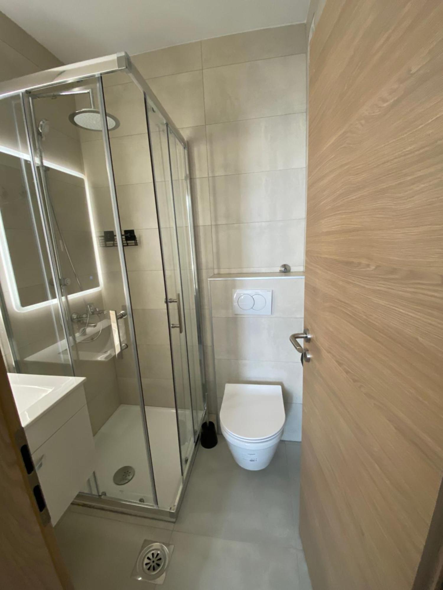 Apartmani Pozega باغ المظهر الخارجي الصورة