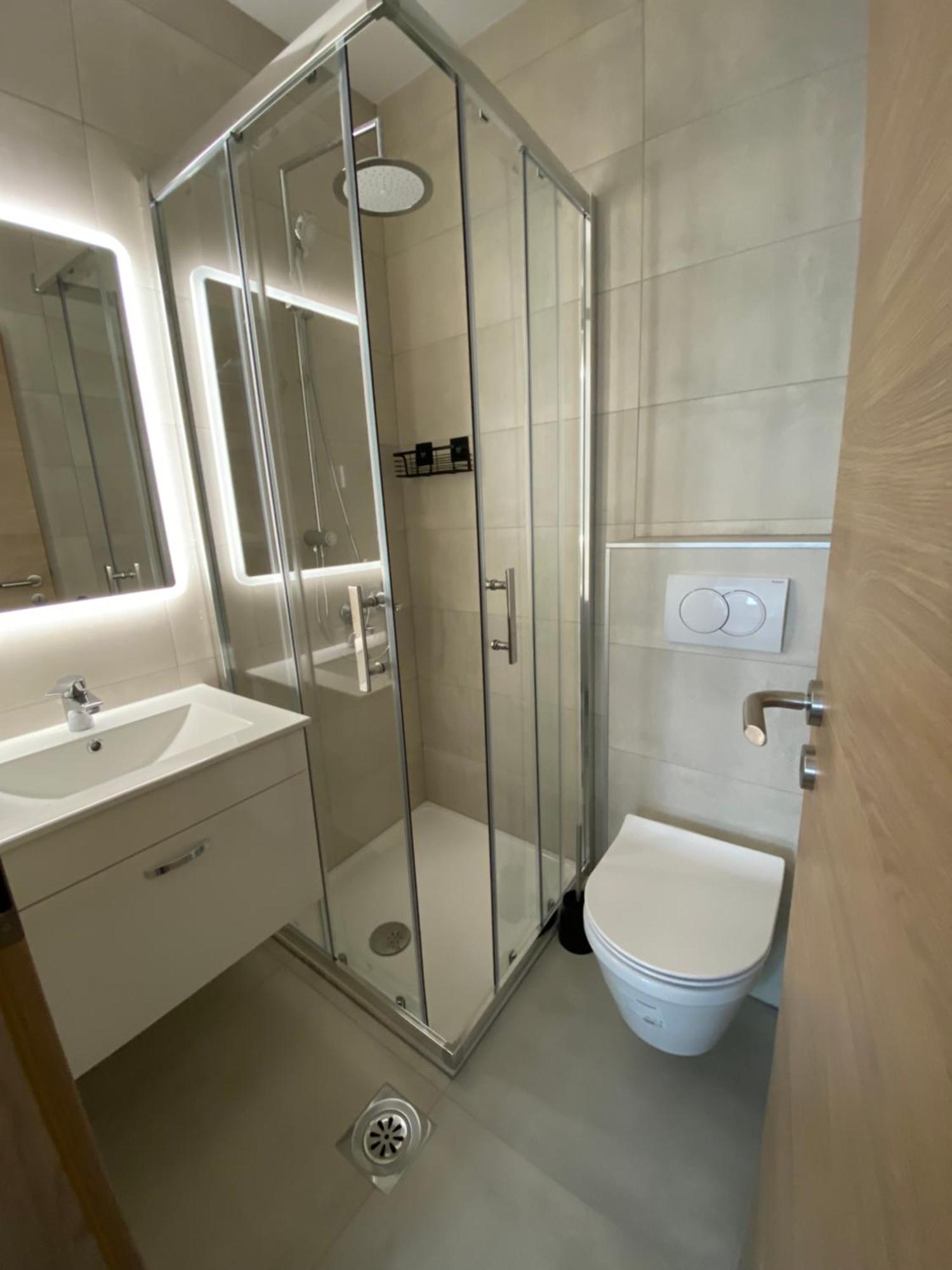 Apartmani Pozega باغ المظهر الخارجي الصورة